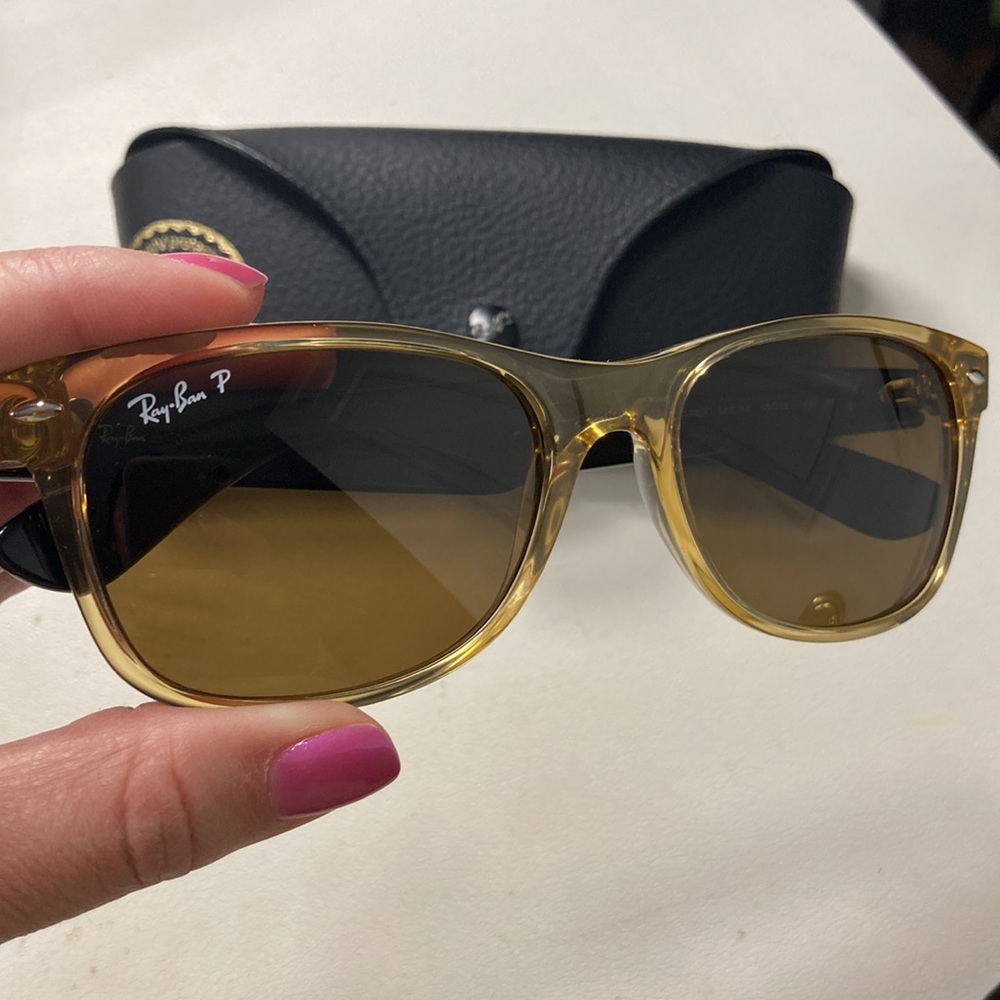 Preowned Ray Ban Polarized New Wayfarer Bicolor